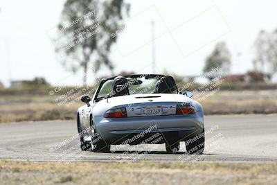 media/May-25-2025-Lotus Club Golden Gate (Sun) [[681474f0a2]]/Novice Group/Turn 3/